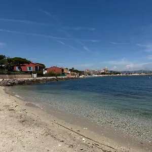 Vue Sur Les Iles D'or Appartement